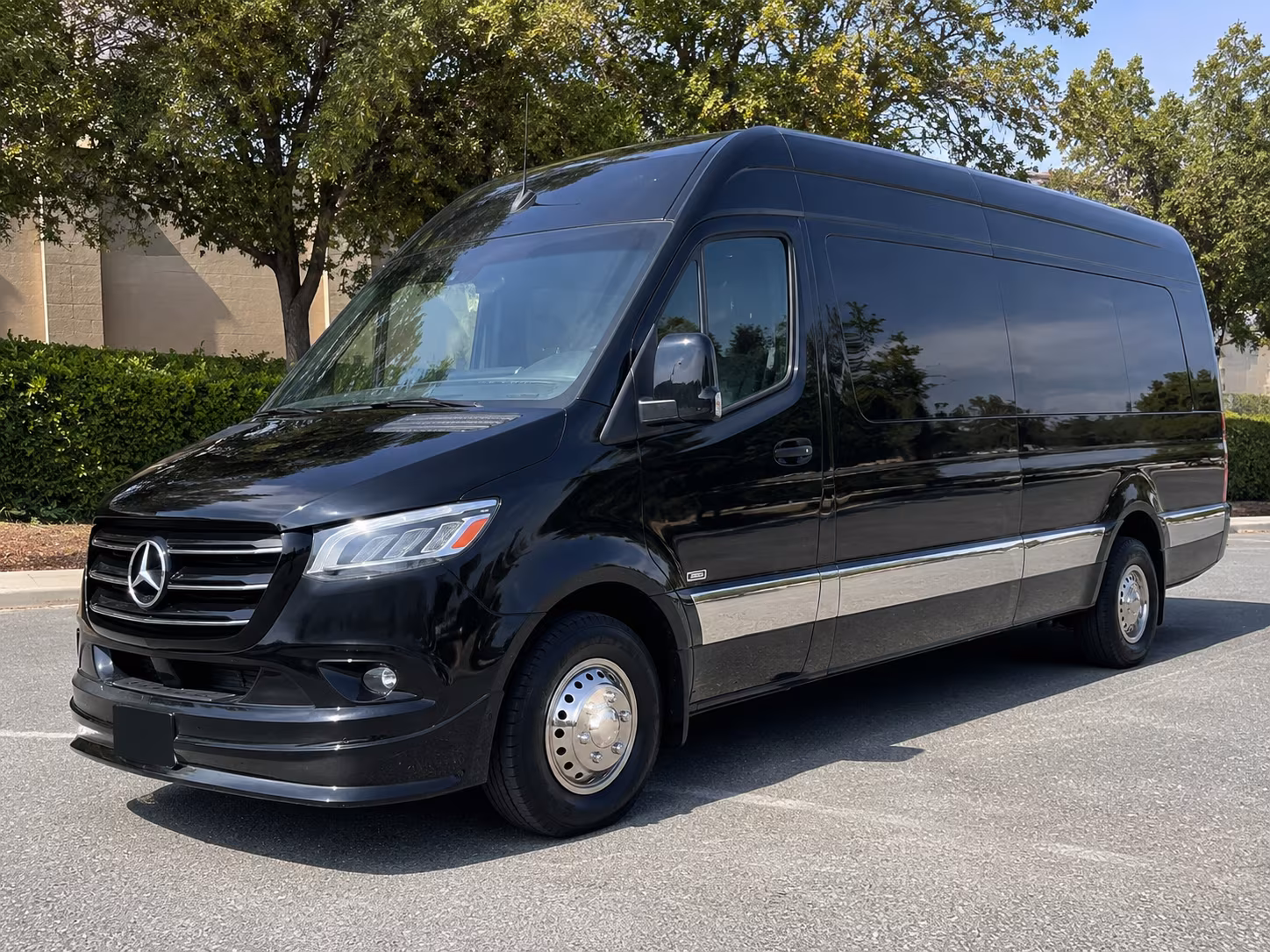 find and book transportation for your next private event 2