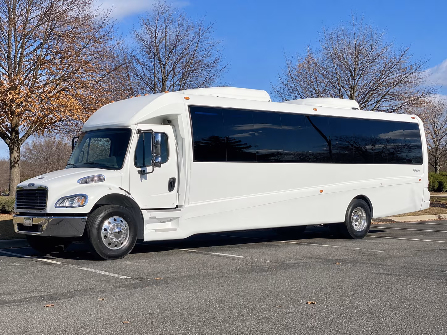 party buses to target center shows and downtown minneapolis concerts